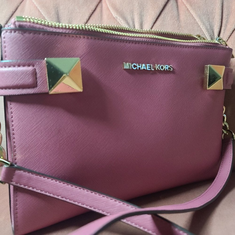 Michael Kors pink crossbody bag